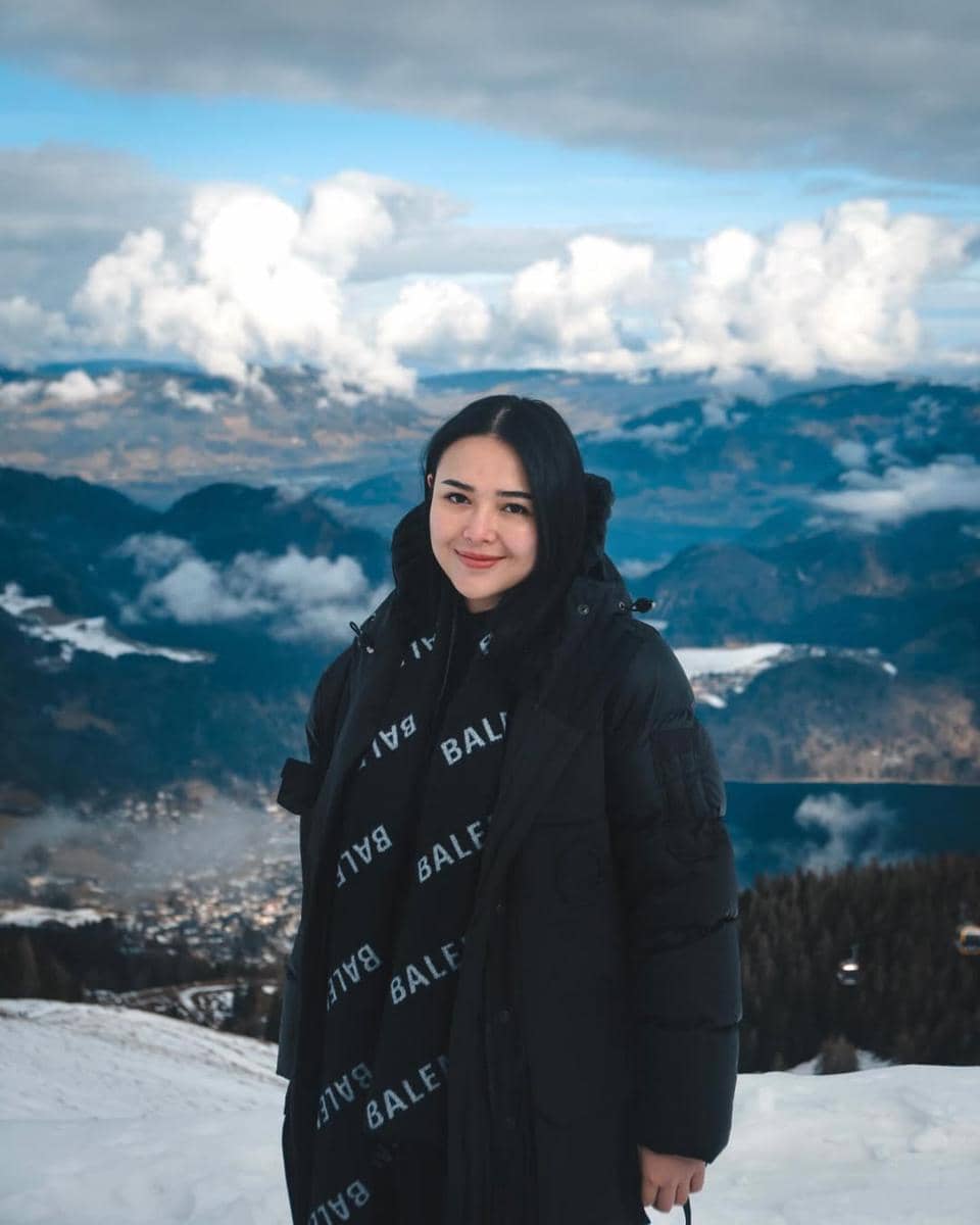 Instagram.com/amandamanopo