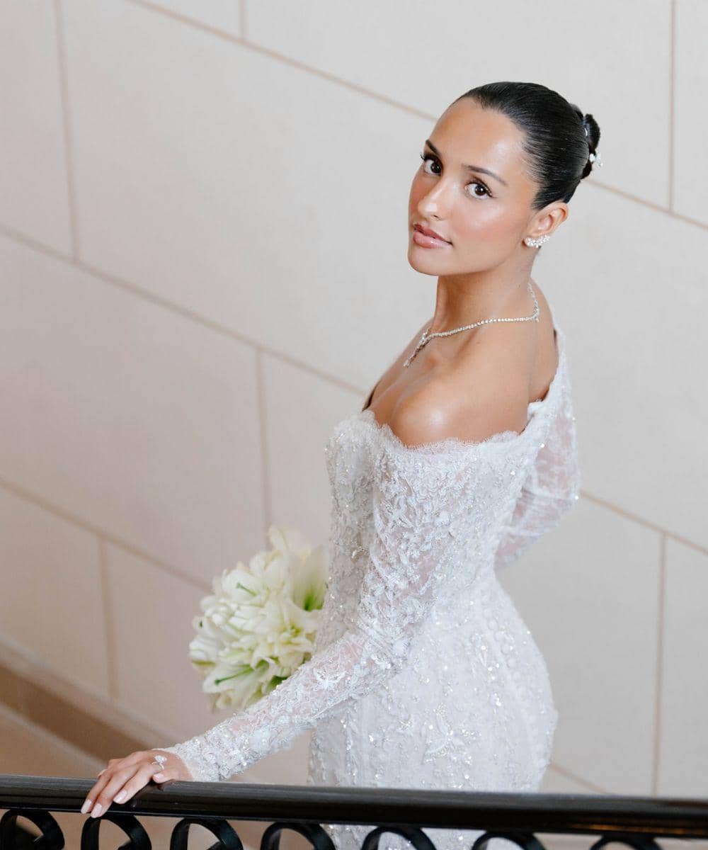 Potret Pernikahan Pembalap F1 Charles Leclerc 