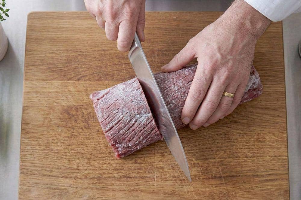 5 Cara Memotong Daging Sapi yang Benar agar Empuk 5