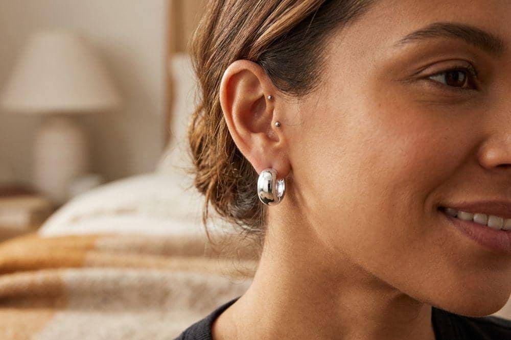 Rekomendasi Anting Minimalis Simpel dan Timeless