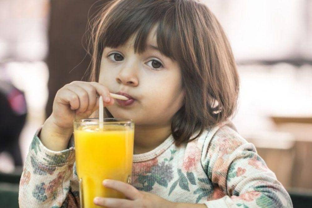7 Minuman yang Berbahaya untuk Kesehatan Ginjal Anak