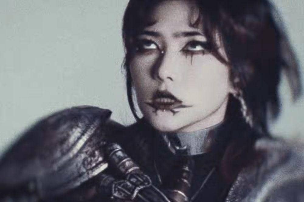 transformasi gaya isyana sarasvati