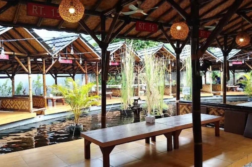 7 Rumah Makan Sunda di Jakarta Barat, Suasananya Bikin Betah_20260312_130545_0001.jpg