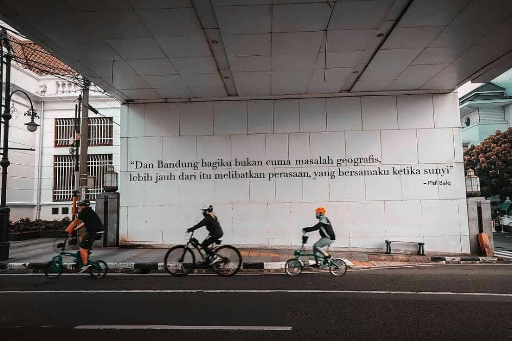 Asal Usul Nama Bandung dan Filosofinya, Menarik Banget!_20260312_010923_0003.jpg