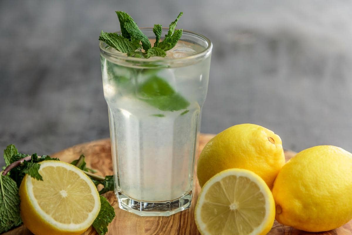 7 Minuman untuk Radang Tenggorokan, Mudah Disajikan