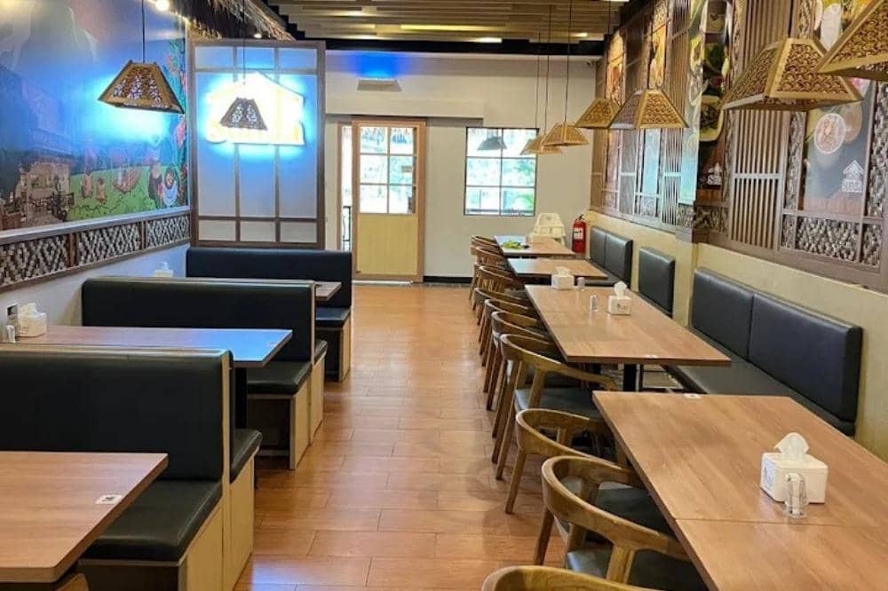 7 Rumah Makan Sunda di Jakarta Timur dengan Menu Khas yang Menggoda_20260313_114416_0003.jpg