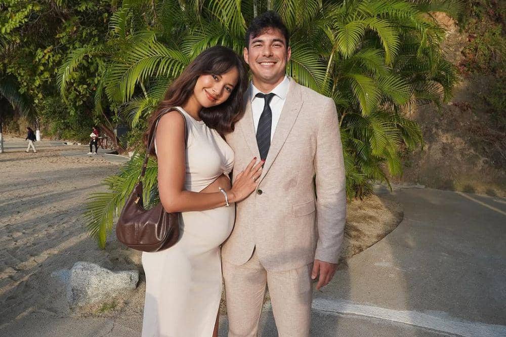 aurelie moeremans melahirkan