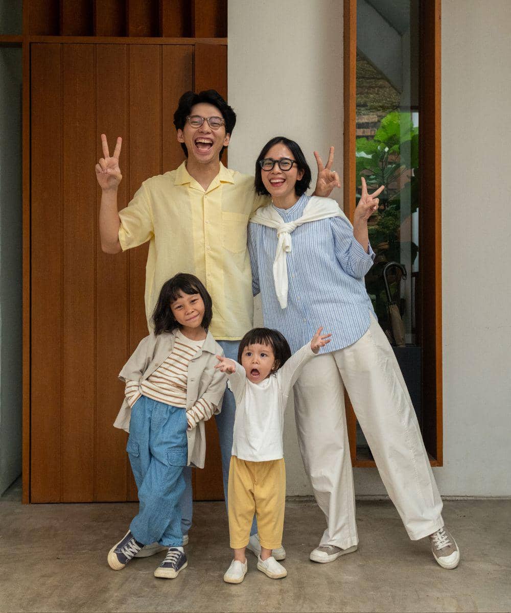 Inspirasi Gaya Lebaran Serasi Keluarga Selebriti Bersama UNIQLO