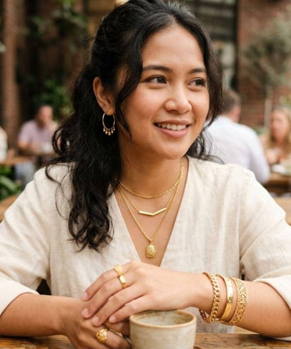 Mengenal Jenis Warna Emas Perhiasan