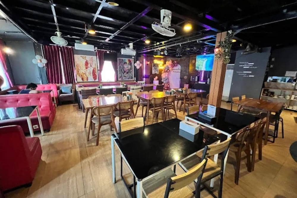 6 Restoran India di Jakarta yang Populer di Kalangan Pencinta Kari_20260314_120351_0006.jpg