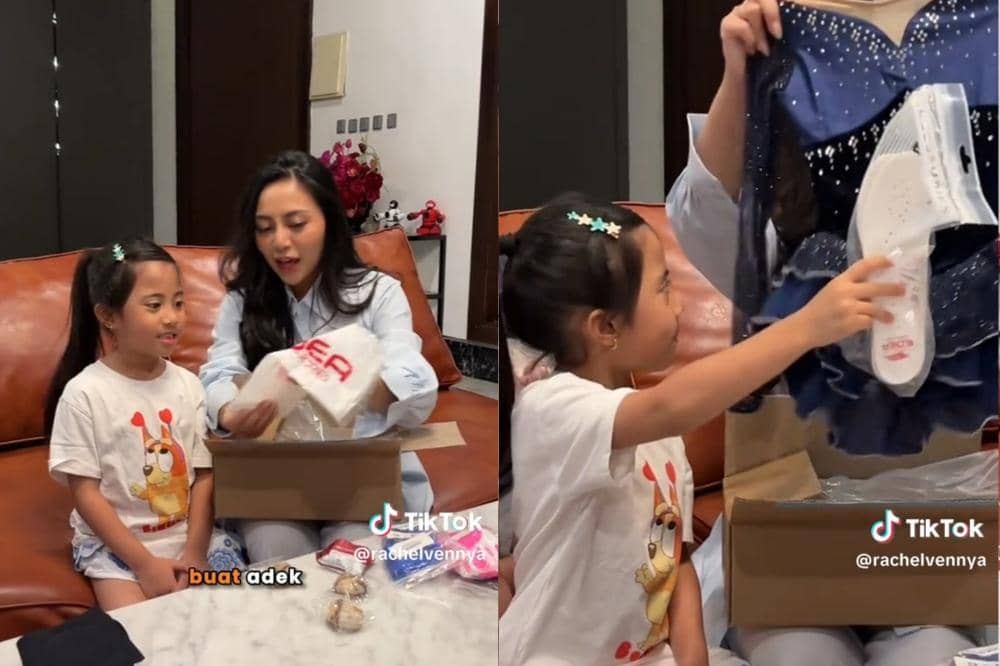 Rachel, Chava, dan Xabiru membuka paket ice skating Chava