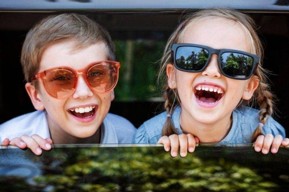 Anak di mobil saat mudik