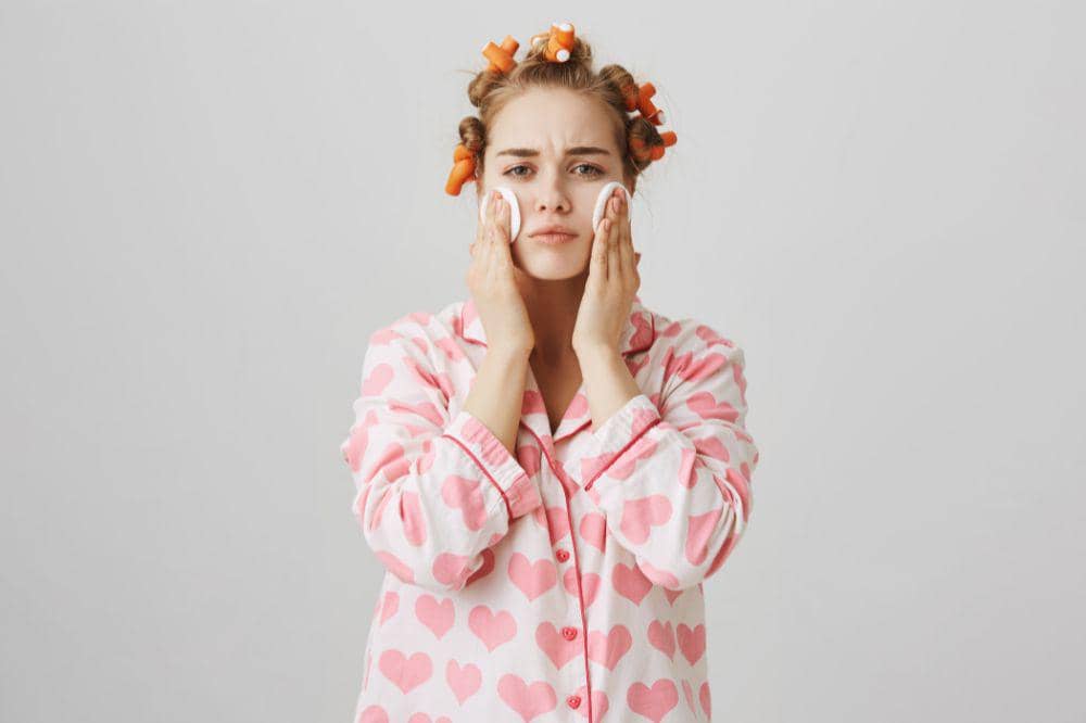 Kenapa Wajah Masih Terlihat Kusam Padahal Sudah Rutin Skincare?