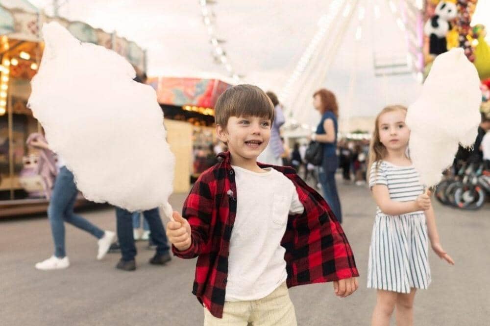 10 Tips Anak Tidak Panik Saat Terpisah di Tempat Ramai