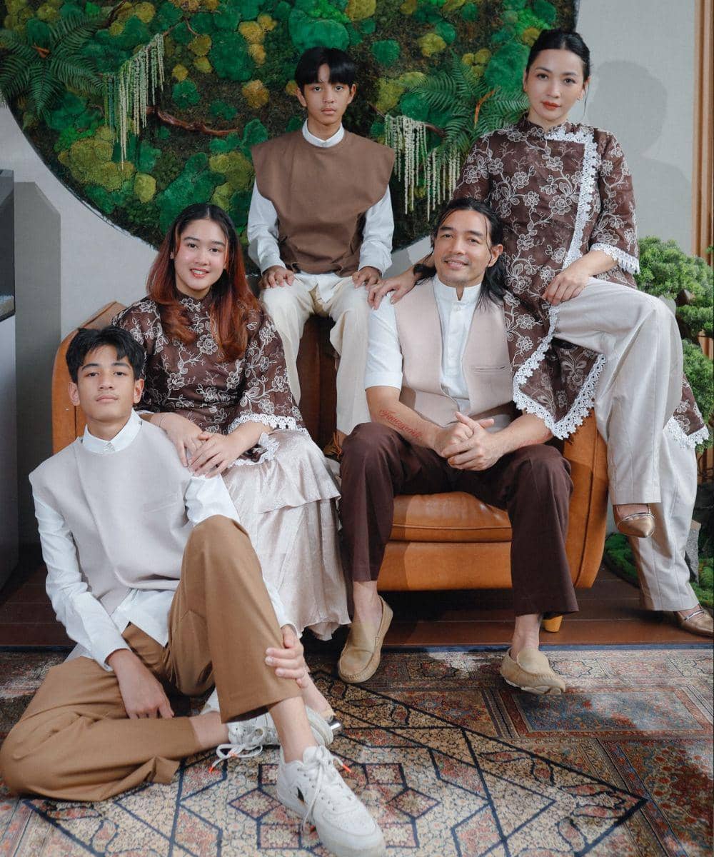 Deretan Fashion Keluarga Artis saat Rayakan Lebaran 2026