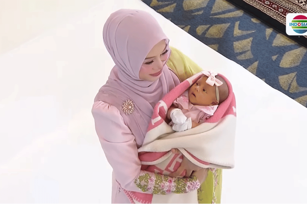 Foto L’Joyee Anak Ketiga Lesti Kejora dan Rizky Billar 1.png