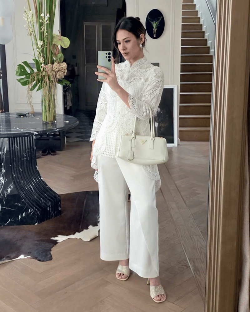 busana lebaran artis 2.png