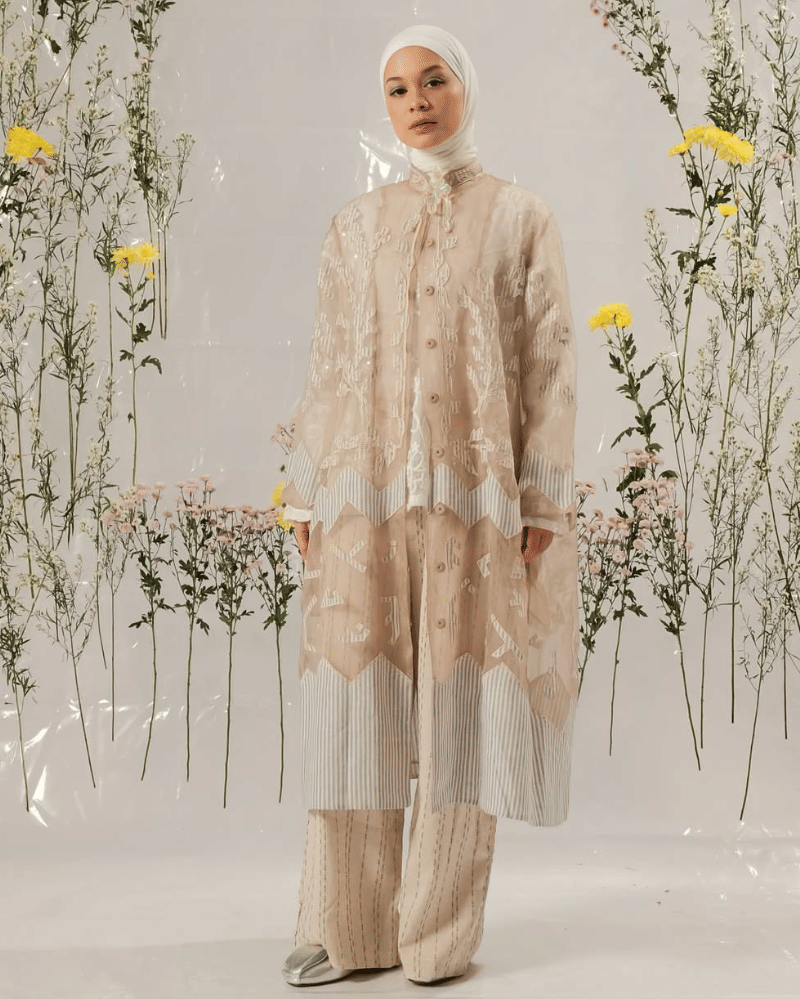 busana lebaran artis (10).png