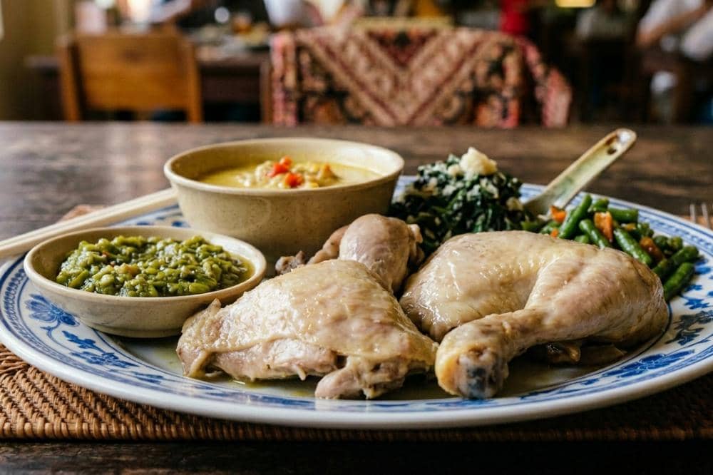 7 Kumpulan Resep Olahan Ayam Khas Indonesia, Cocok untuk Menu Keluarga_20260325_011352_0001.jpg