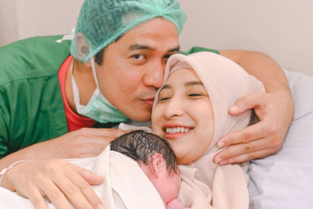 Chaca Thakya Melahirkan (4).jpg