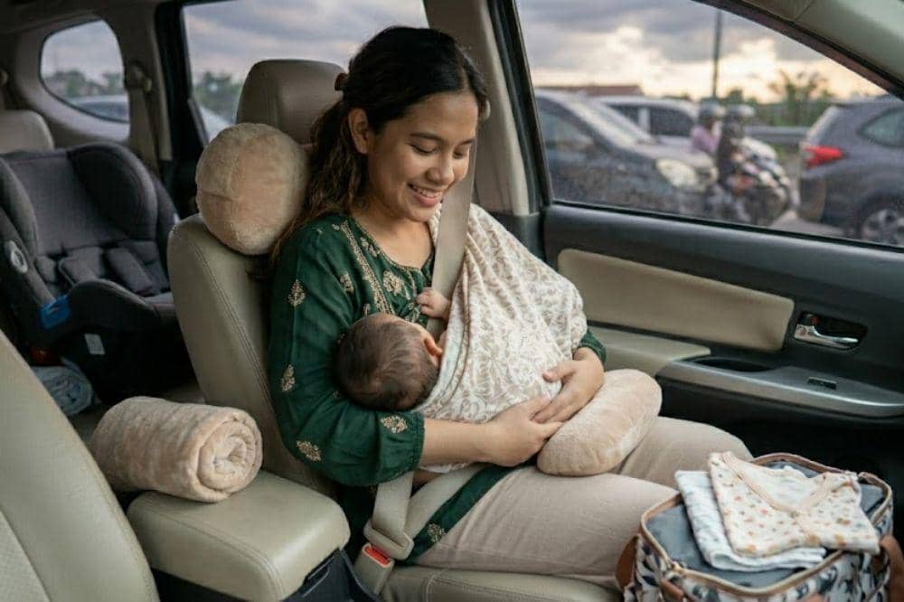 Posisi Menyusui di Mobil yang Aman saat Arus Balik