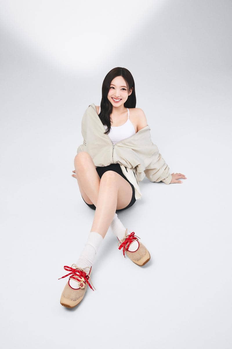 Nayeon x Hybrid Mary Janes 01.jpg