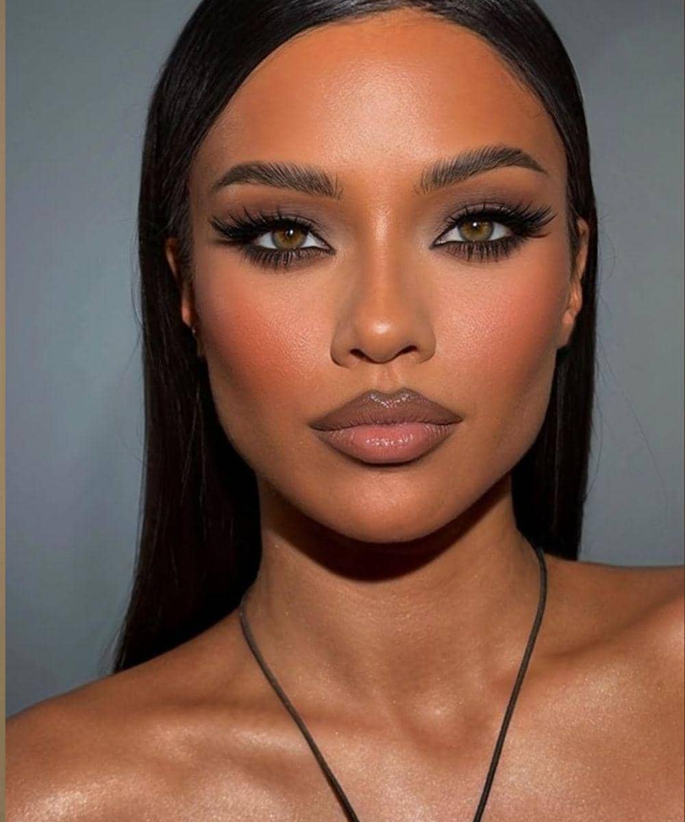 Apa Itu Makeup Baddie yang Sedang Tren