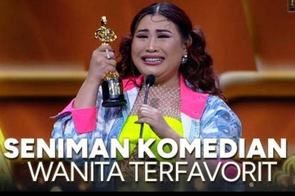 6 Perjalan Karier Boiyen, dari Biduan Hajatan hingga Jadi Artis_20260326_130517_0001.jpg