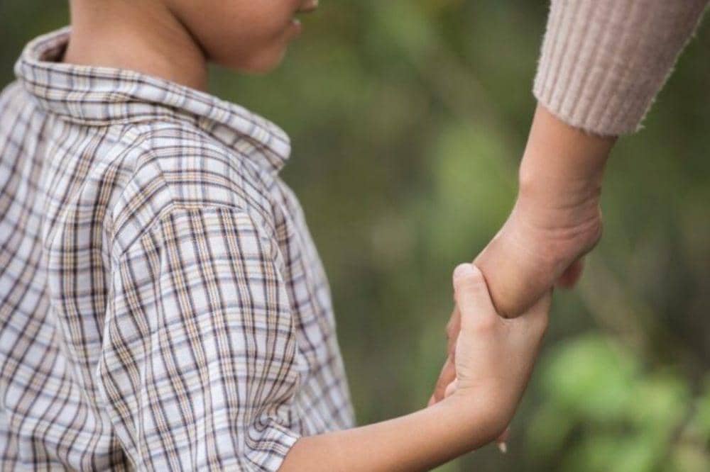 5 Cara Lindungi Anak dari Pelecehan Seksual, Jaga Anak Mama!