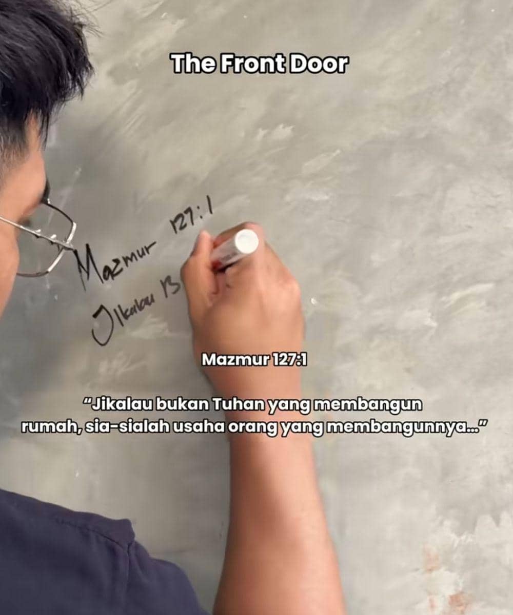 7 Foto Fabio Asher Berkati Rumah Baru dengan Ayat Alkitab 1