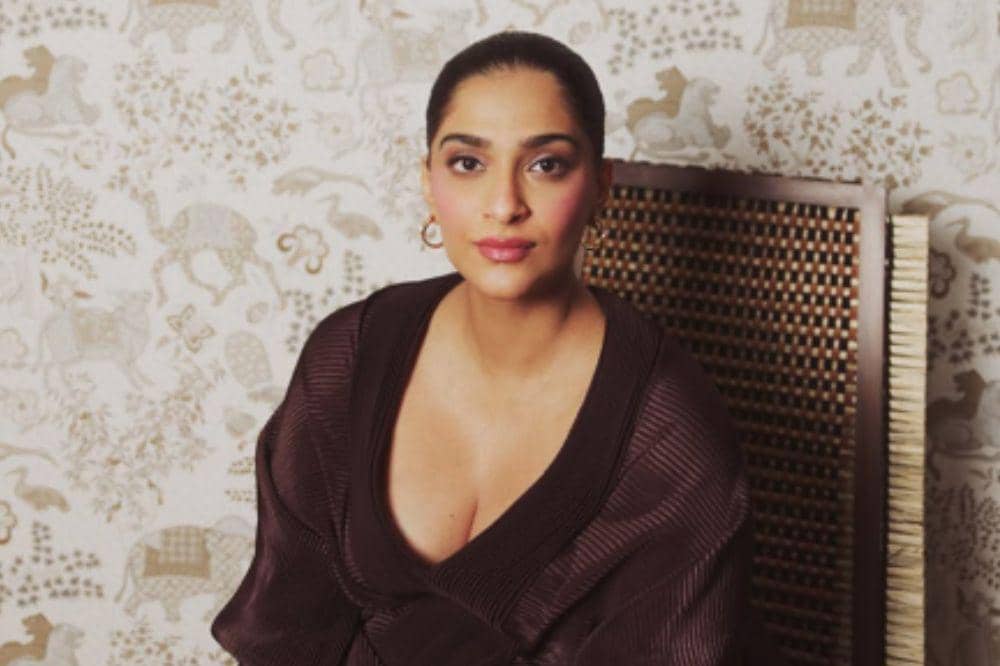 Selamat! Artis Bollywood Sonam Kapoor Melahirkan Anak Kedua Laki-Laki