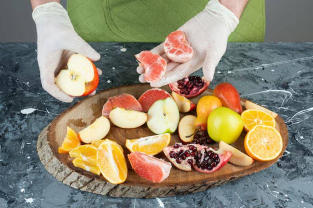 5 Daftar Buah yang Tidak Boleh Dimakan Penderita Kanker Serviks (2).jpg