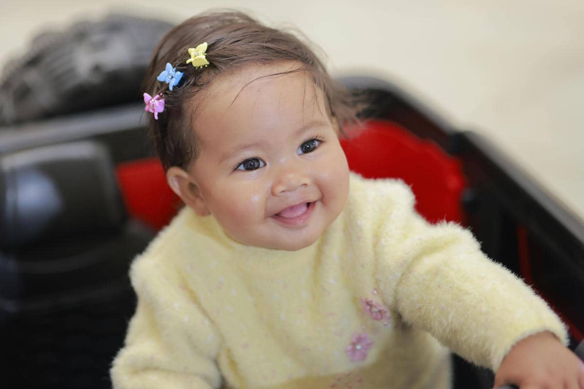 lancarkan sistem pencernaan bayi