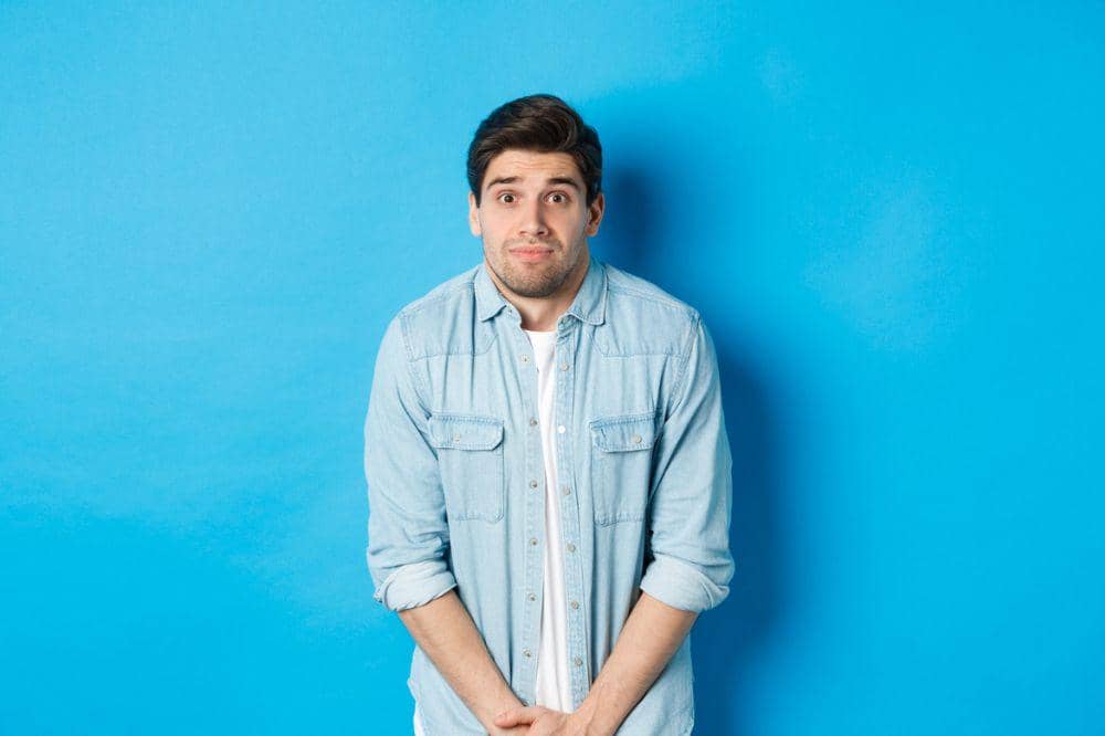 Benarkah Alat Kelamin Pria Bisa Membesar Karena Hernia?