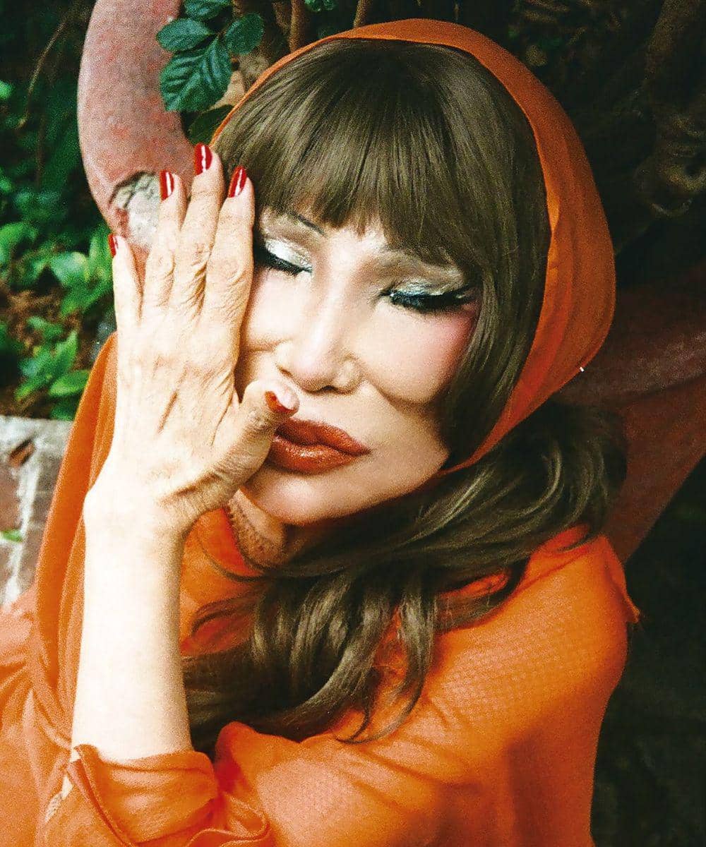 Akibat Suntikan Kecantikan Wajah Artis Meksiko Kembali Disorot 