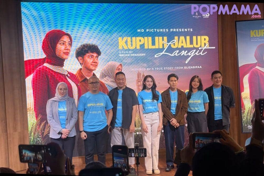 Zee Asadel dan Emir Mahira belajar rumah tangga .2.jpg