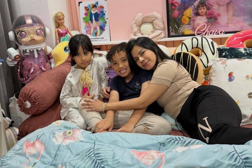 vien tasman ibu rachel vennya