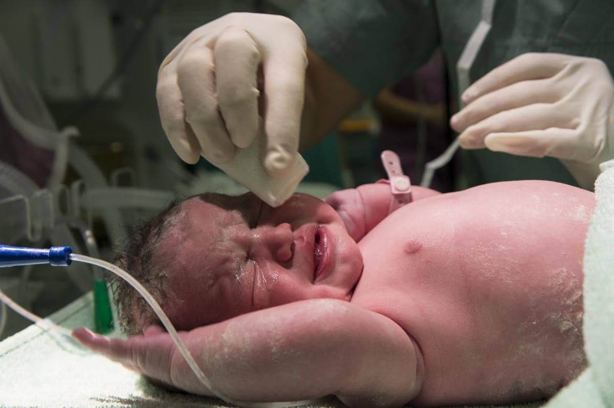 Pentingnya Pemeriksaan Fisik pada Bayi Baru Lahir, Ini yang Perlu Diperhatikan