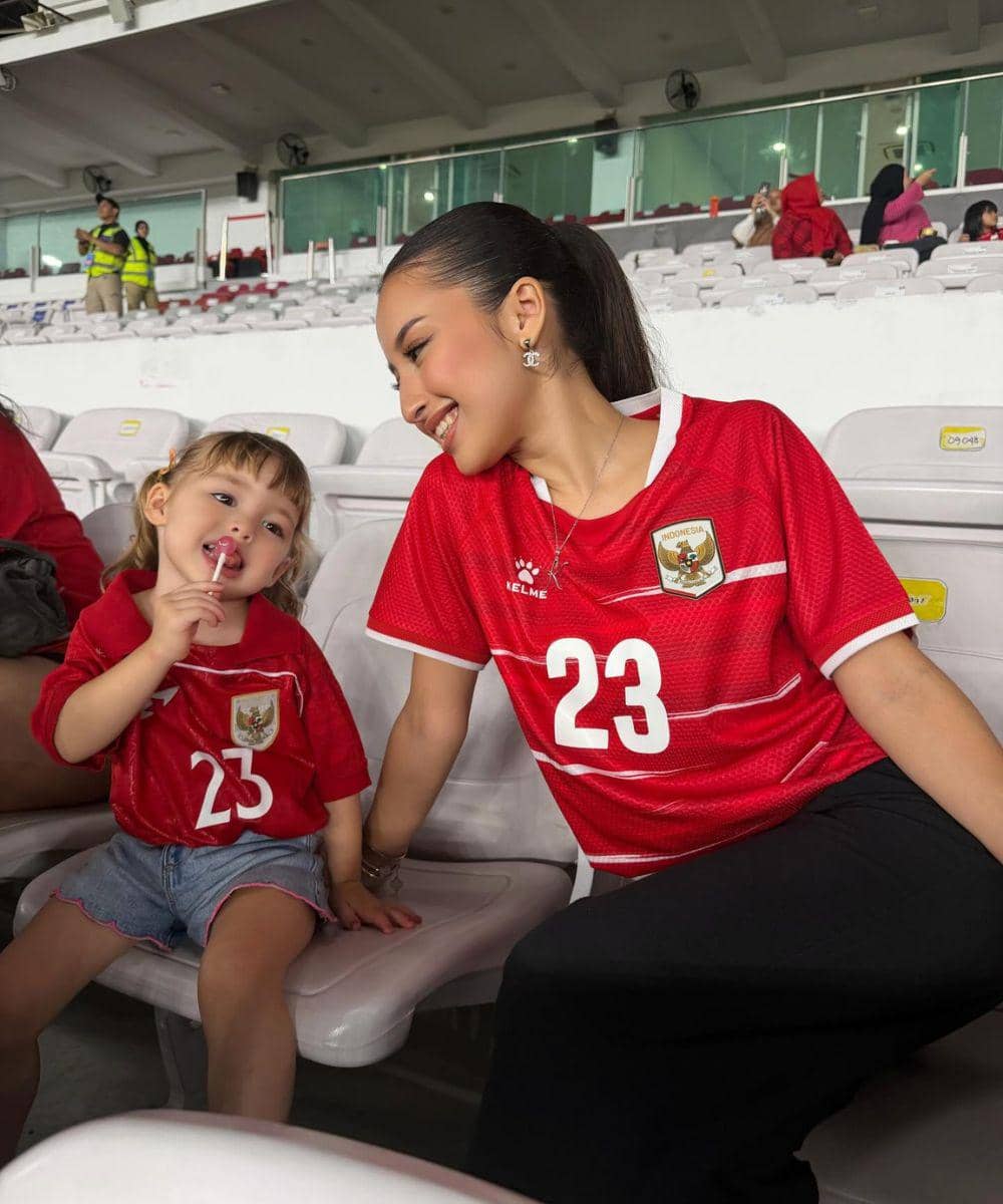 jennifer coppen dan kamari