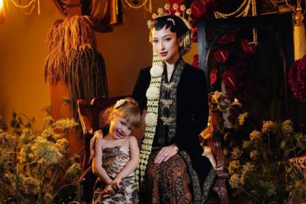 Akan Menikah Lagi, Jennifer Coppen Tulis Pesan Haru untuk Kamari