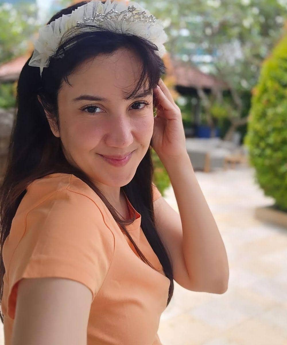 Instagram.com/andisorayabeatrix