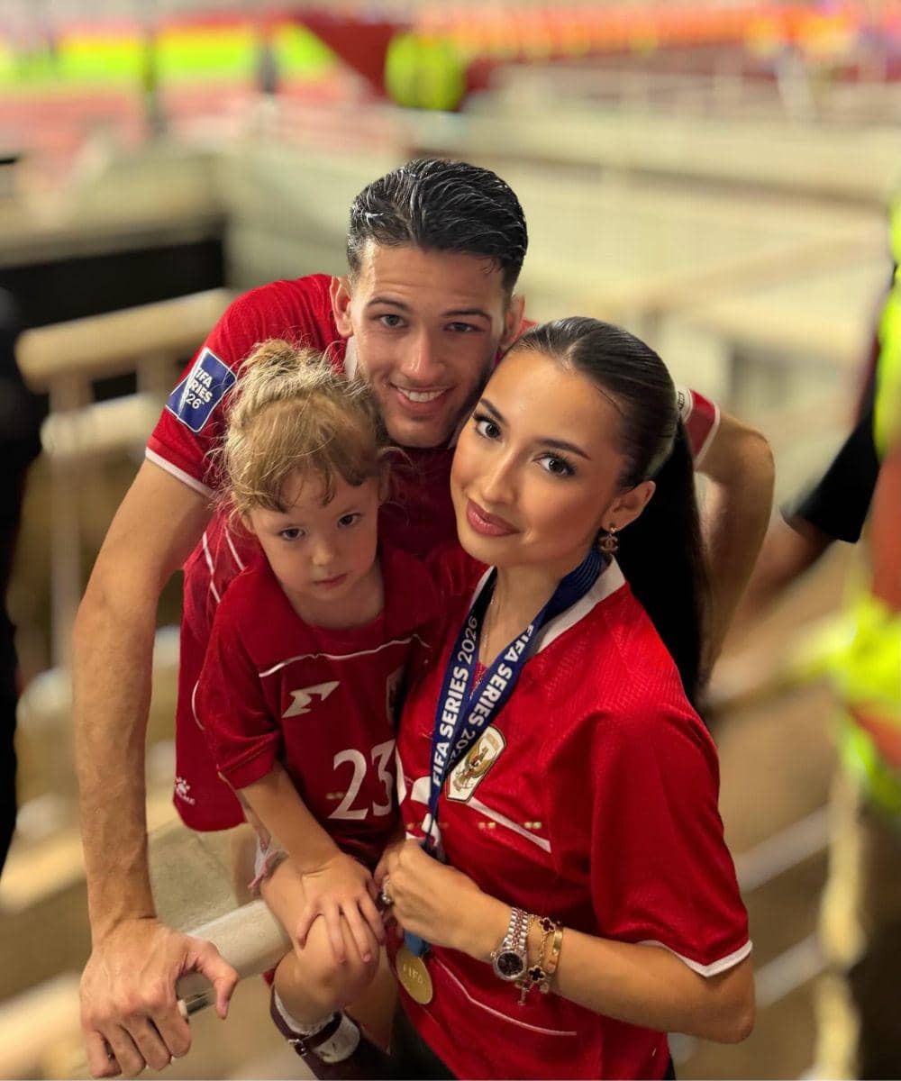 jennifer coppen, justin hubner dan kamari