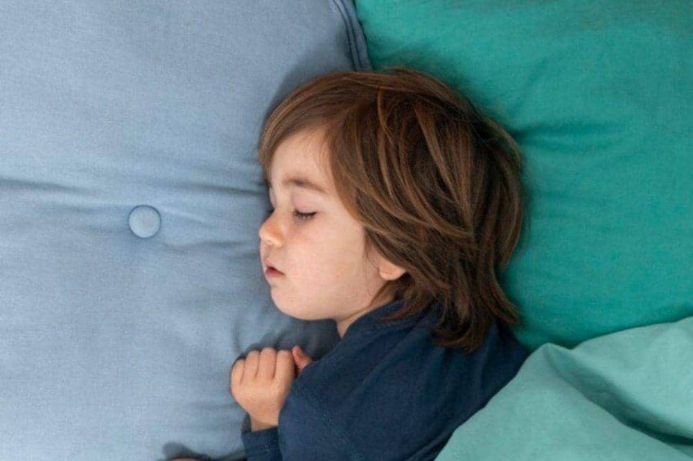 Anak tidur