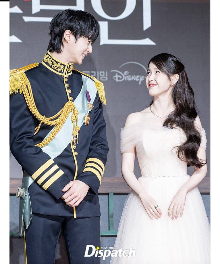 IU dan Byeon Wooseok di Precon Drakor Perfect Crown 6.jpg