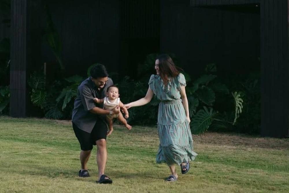 Gaya Aaliyah Massaid di Bali, Simpel tapi Bikin Salfok 3.jpeg