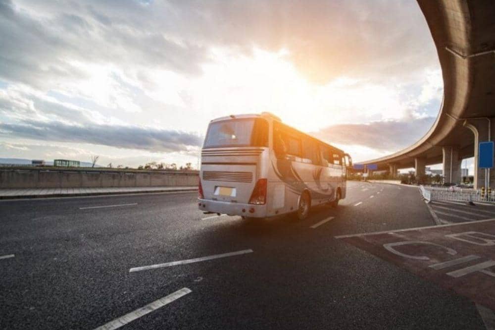 Bus untuk berkunjung ke Istana Kepresidenan