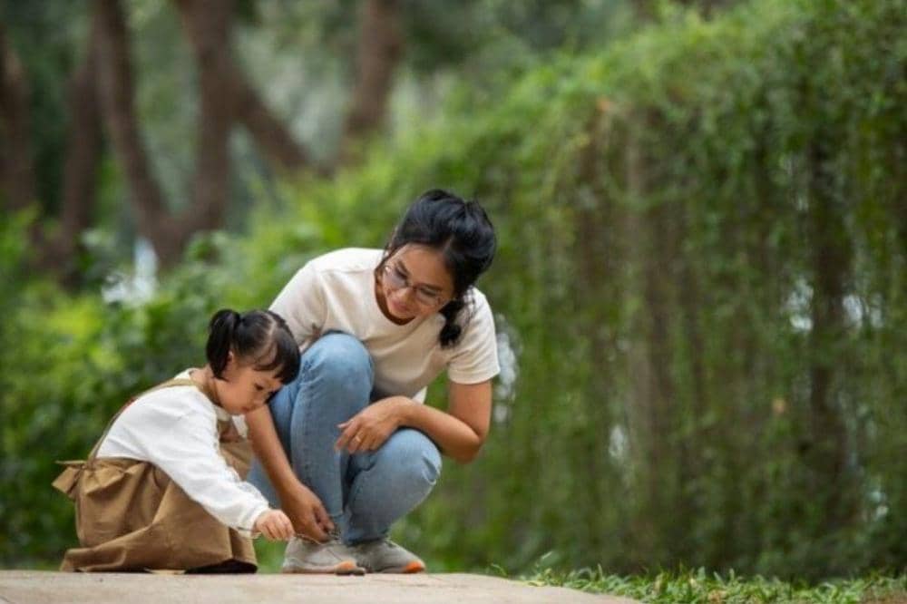 Studi Terbaru: Gentle Parenting Dianggap Gagal, Kembali ke Parenting VOC?
