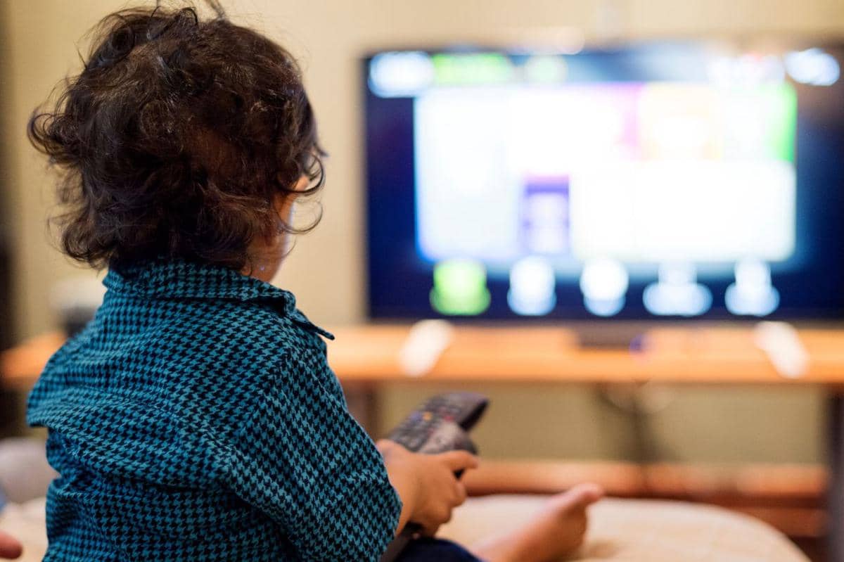 Temperamen Anak Bisa Pengaruhi Kebiasaan Nonton TV Menurut Studi