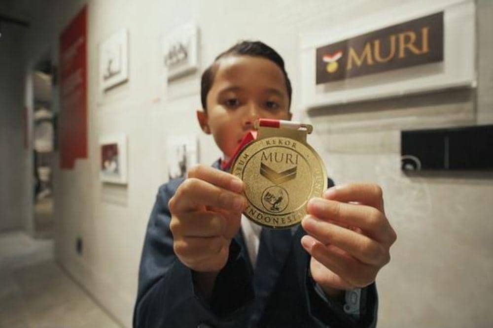 Parama Handa, Anak Indonesia yang Raih Rekor MURI di Usia 7 Tahun