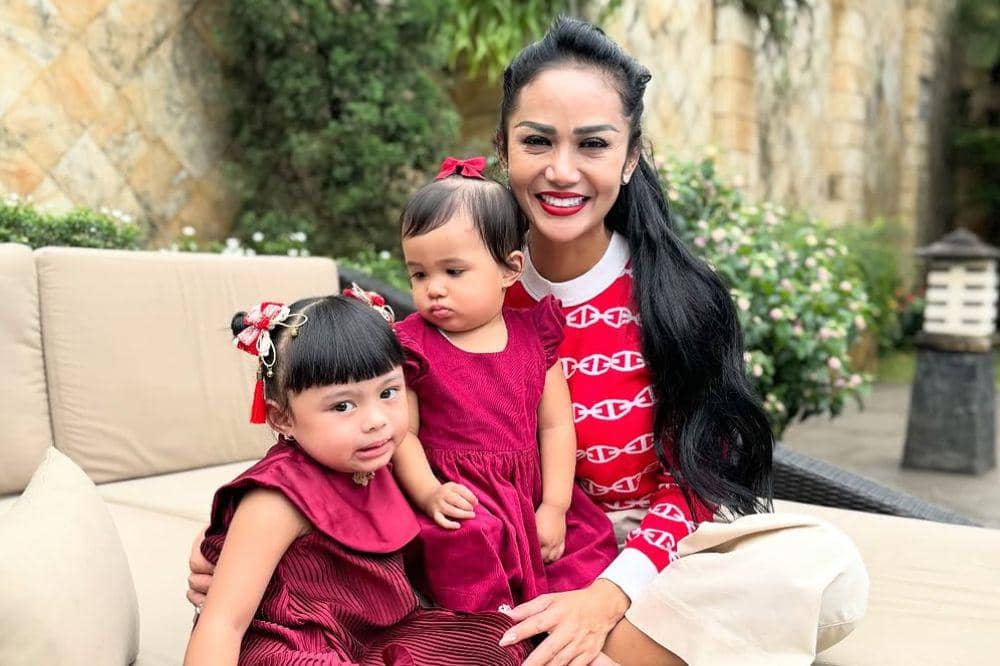 Kris Dayanti Dukung Aurel dan Atta Promil Anak Ketiga (3).jpg